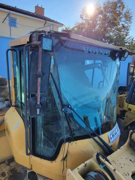 Volvo cabin 11294049 for Volvo L180G Photo 4