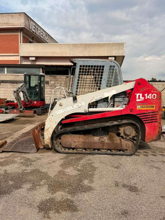 Takeuchi TL140 Photo 1