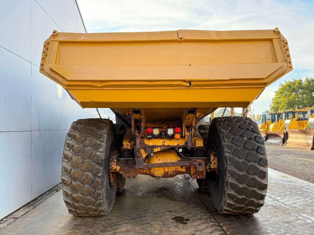 Caterpillar 745C - Dutch Machine / Auto Greasing Photo 4