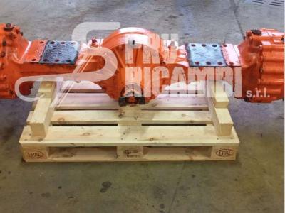 Front axle for Hitachi LX 170 sold by PRV Ricambi Srl