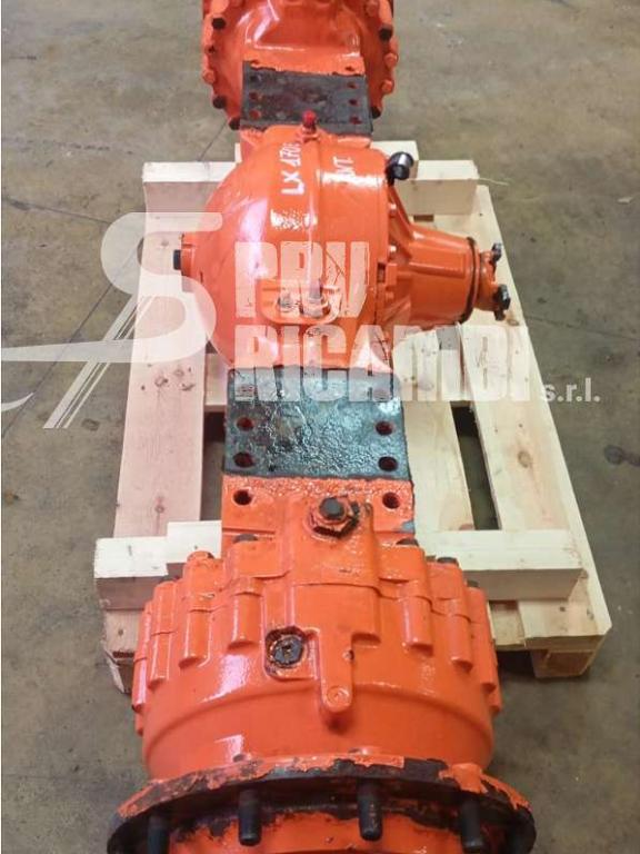 Front axle for Hitachi LX 170 Photo 2
