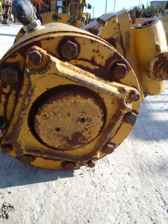 Turntable rotation motor for Fiat Allis FE28 Photo 3