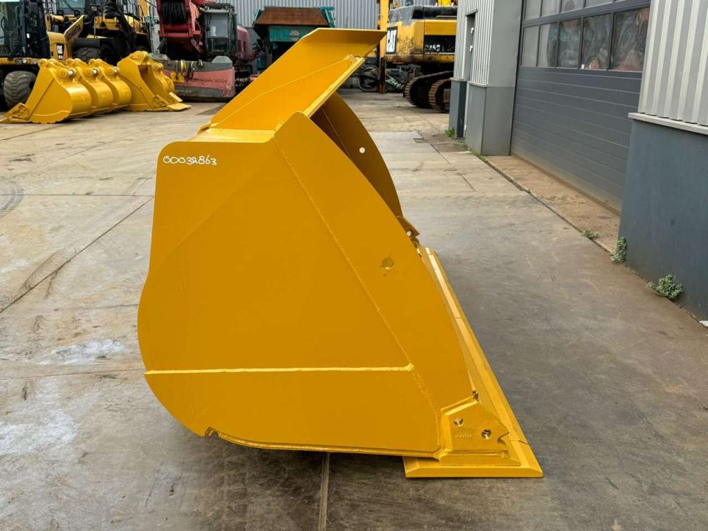 Caterpillar Loader Bucket PIN ON CAT 966, 972 4.2m3, 127in Photo 6