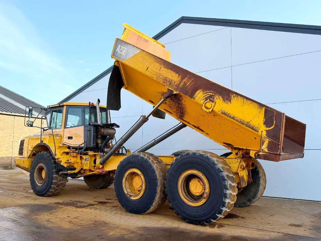 Volvo A25E - Airco / Camera / Heated Seat Photo 14
