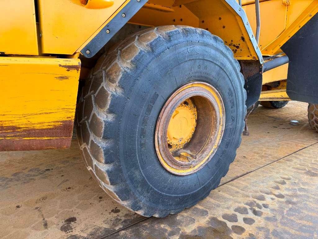 Volvo A25E - Airco / Camera / Heated Seat Photo 26