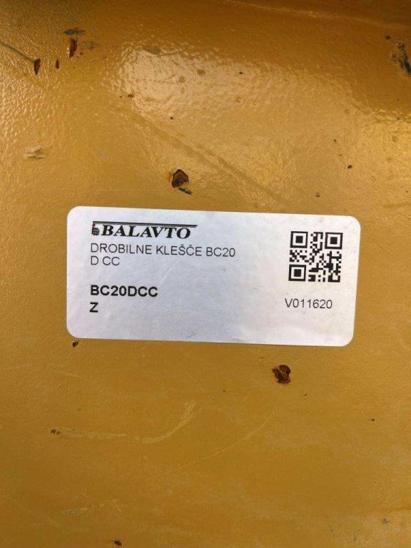 BC20D for 26-35 ton excavators Demolition crusher Photo 12