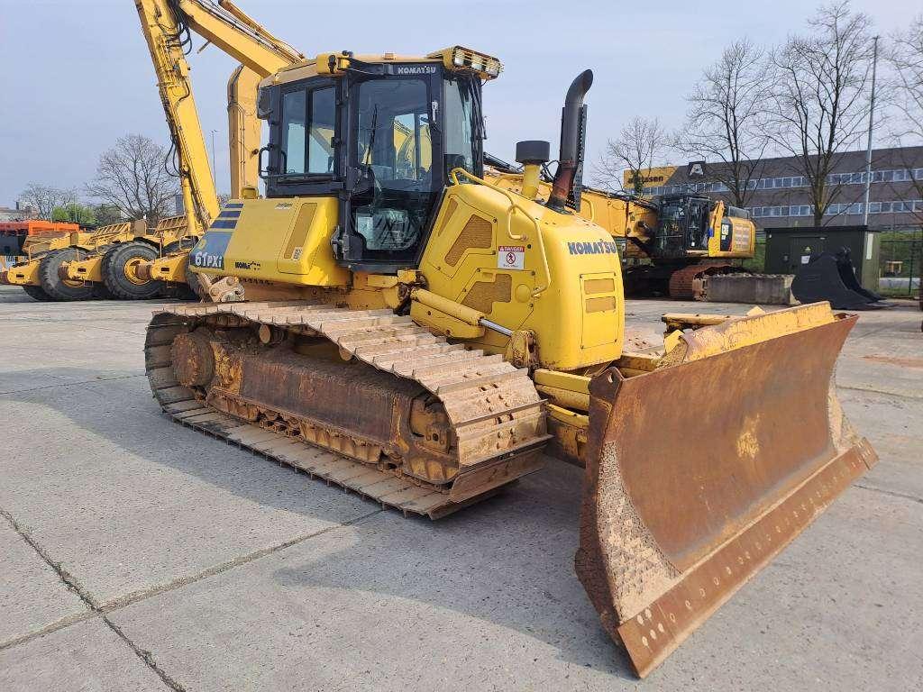 Komatsu D 61 PXi-24 Photo 6