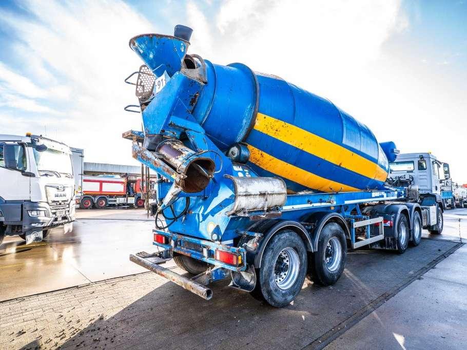 Liebherr BETONMIXER-LIEBHERR-12 M3 Photo 4