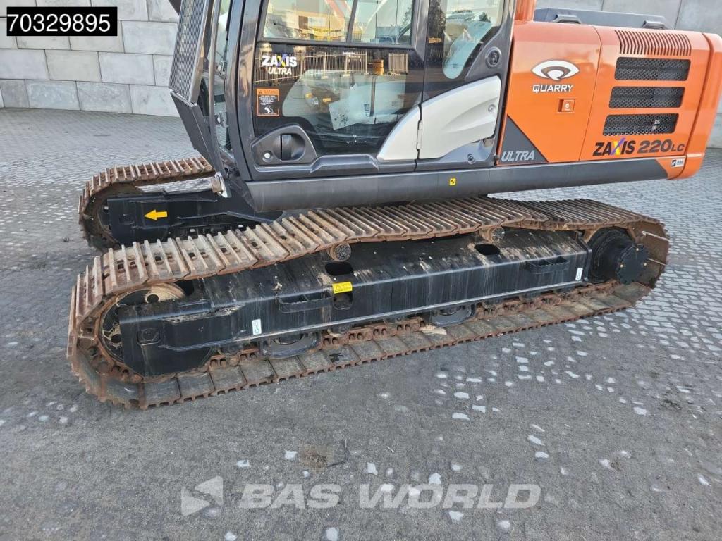 Hitachi ZX220 LC-5G Photo 29