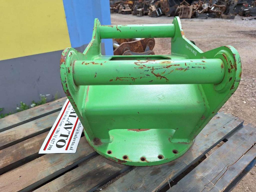 S60 for BGS04 hydraulic grab Attachment plate Photo 3