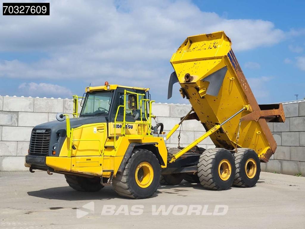 Komatsu HM300-3 Photo 2