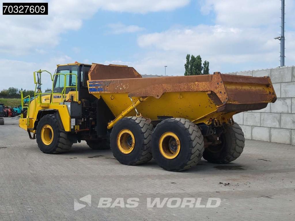 Komatsu HM300-3 Photo 3