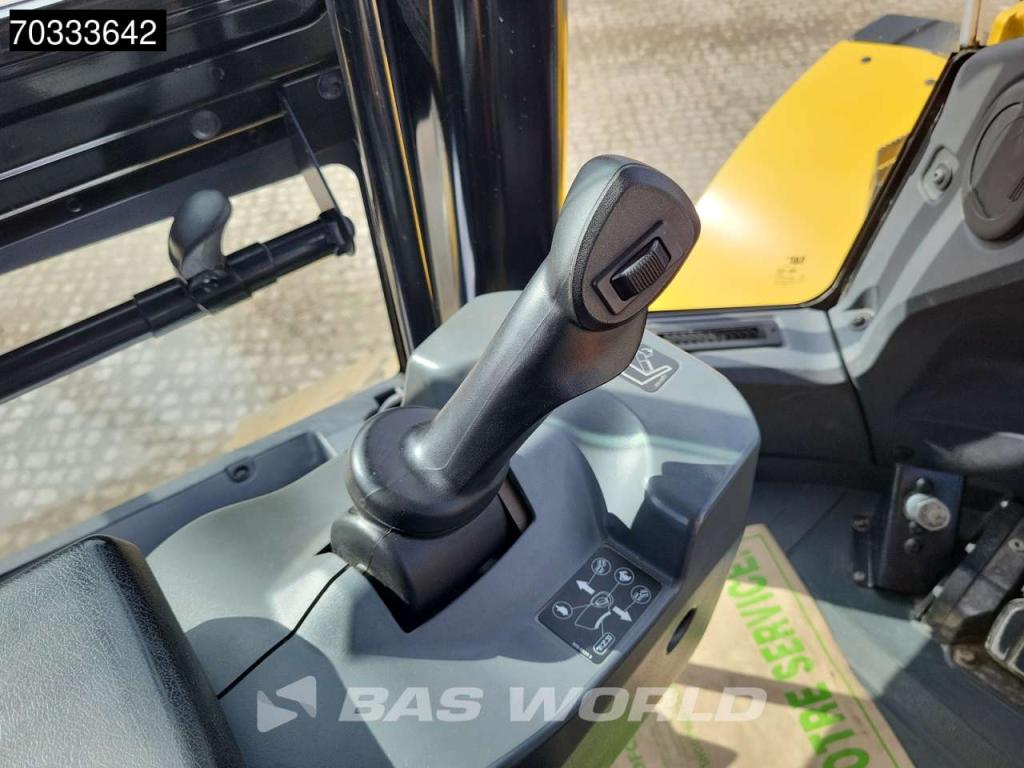 Caterpillar 950 M Quick Coupler Photo 22
