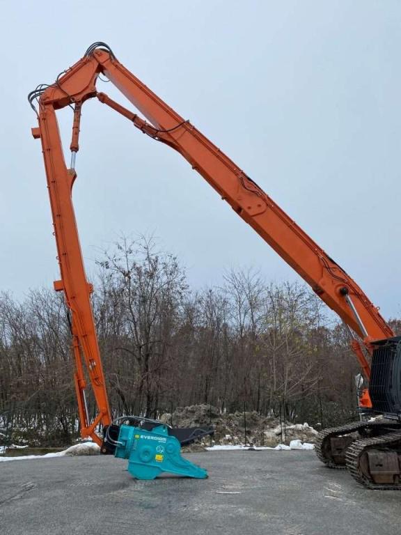 Hitachi ZX470LCH-3 Photo 18