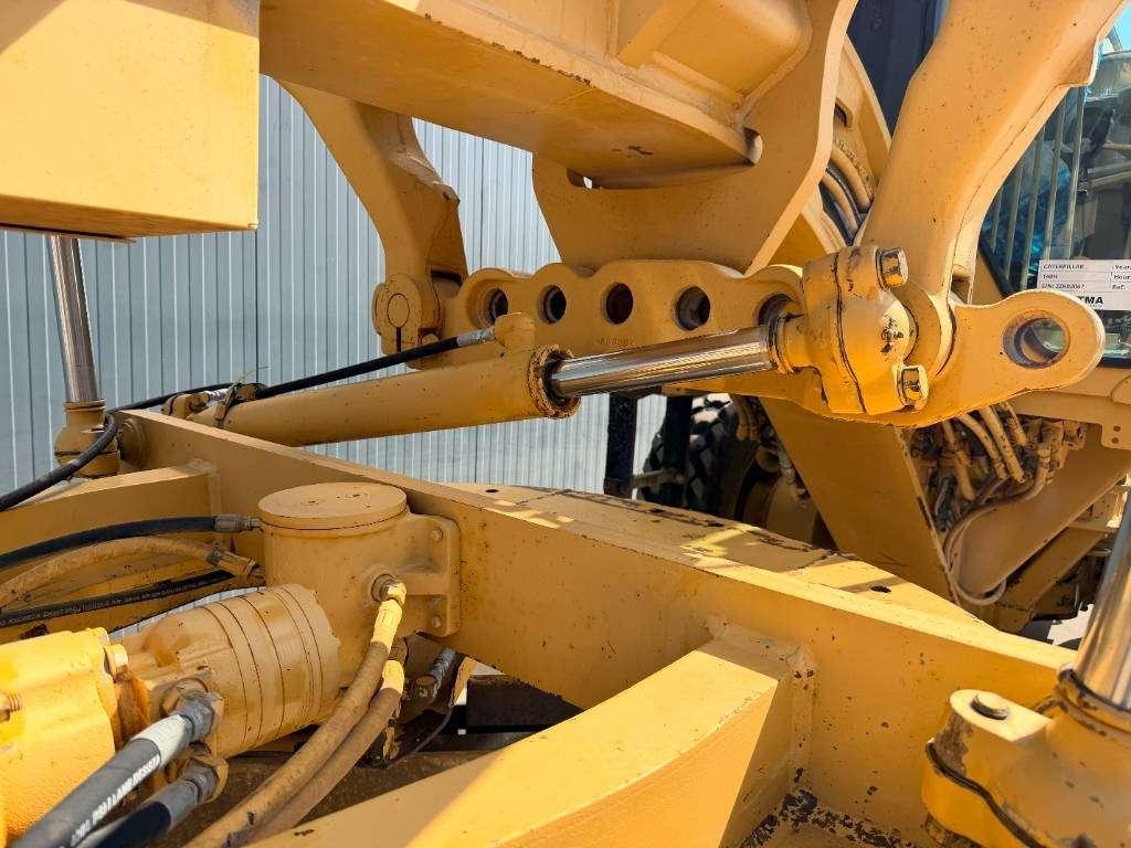 Caterpillar 140H Photo 25