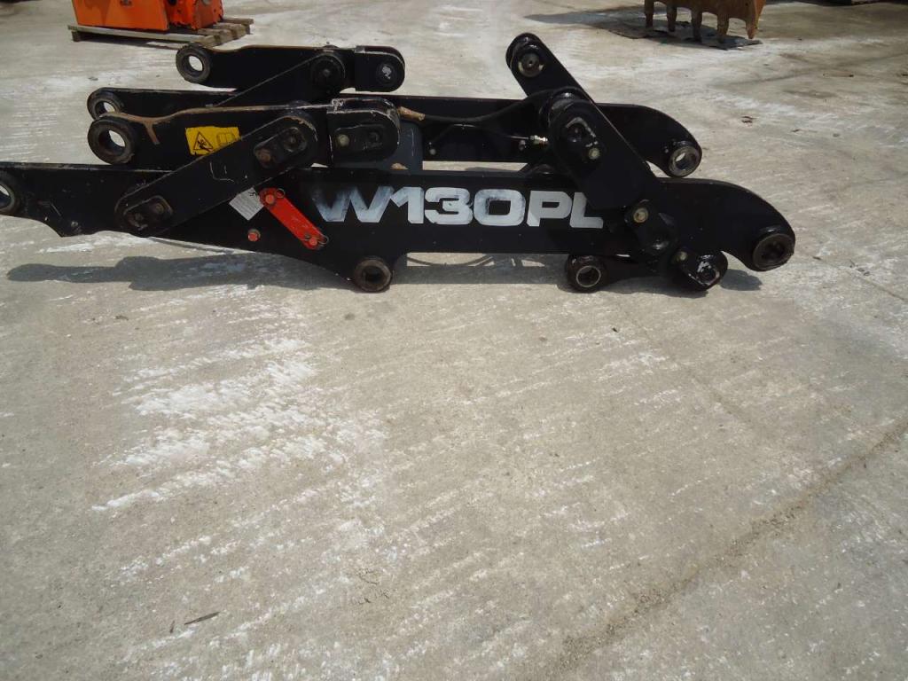 Arm for loaders for Fiat Hitachi W130PL Photo 5