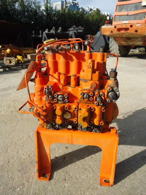 Hydraulic distributor for Fiat Hitachi EX215 Photo 5