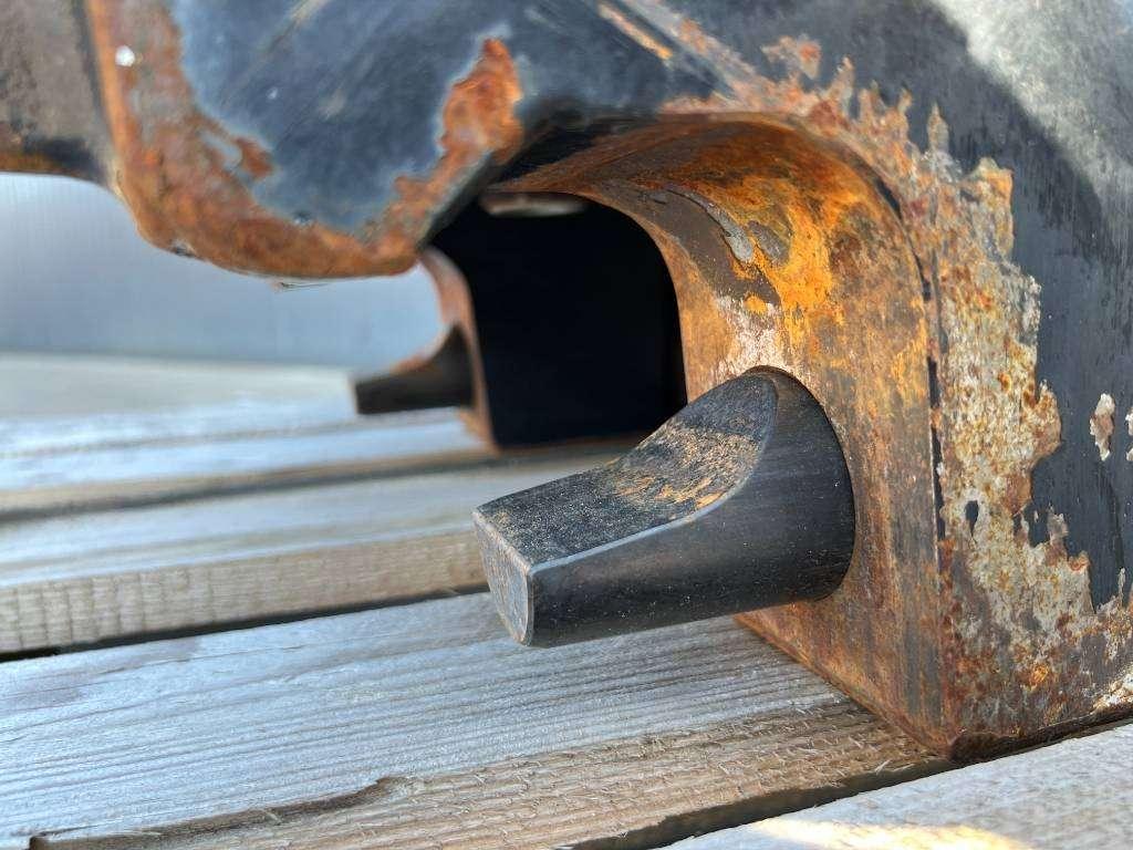 OilQuick OQ65 - 311F / 313F / 315F Photo 9