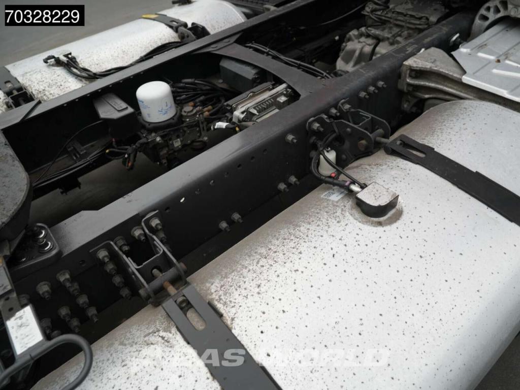 Volvo FH 460 4X2 XL Mega 2x Tanks ACC TÜV Photo 16