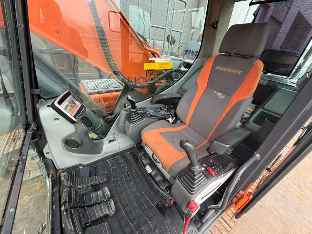 Doosan DX255LC-5 Photo 21
