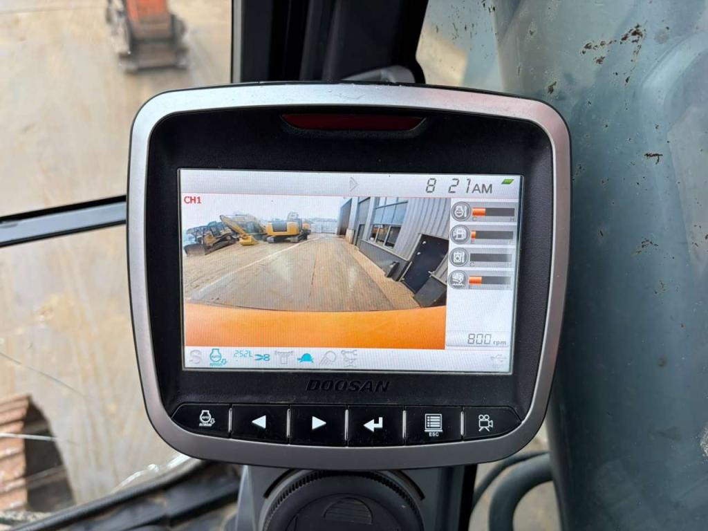 Doosan DX255LC-5 Photo 24