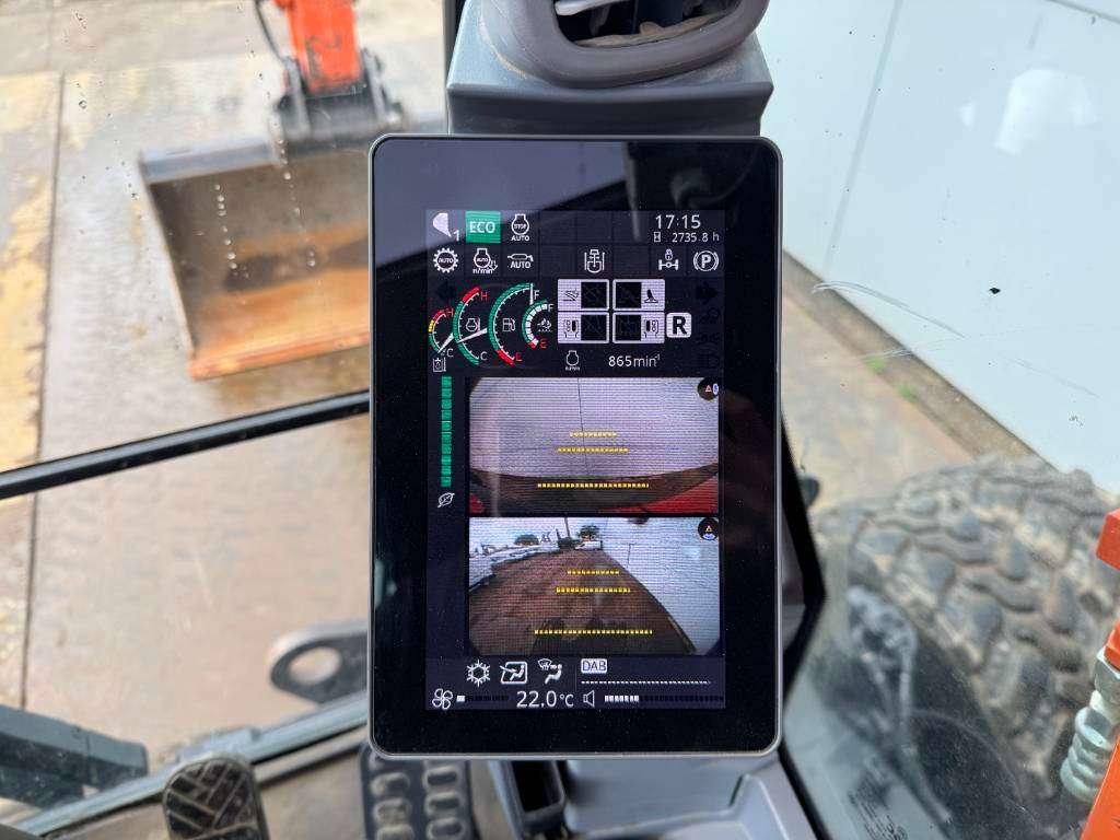 Hitachi ZX150W-7 - Blade / Triple Boom / Auto Greasing Photo 10