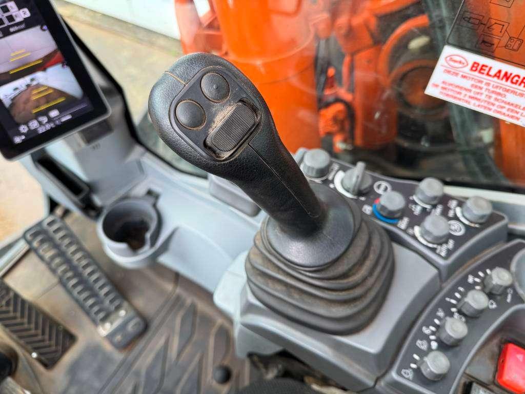 Hitachi ZX150W-7 - Blade / Triple Boom / Auto Greasing Photo 12
