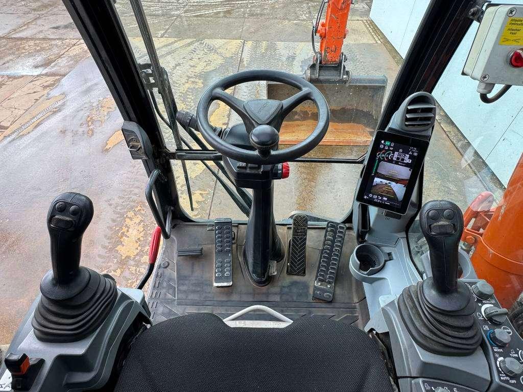 Hitachi ZX150W-7 - Blade / Triple Boom / Auto Greasing Photo 9