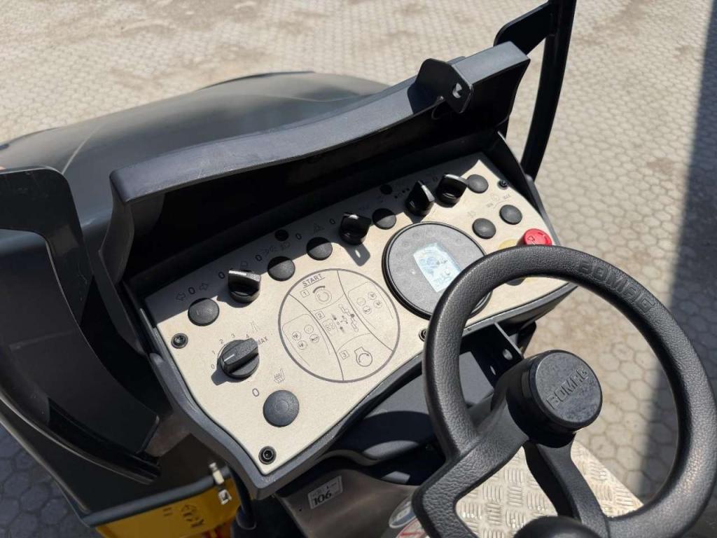 Bomag BW120 AD-5 LOW HOURS | NO HAMM HD12VV Photo 25