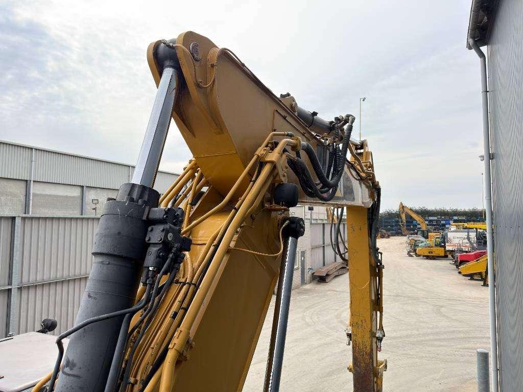 Caterpillar 323EL VA Photo 20
