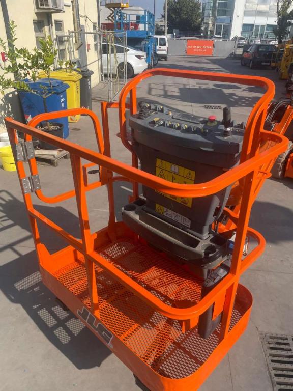 JLG E300AJP Photo 6