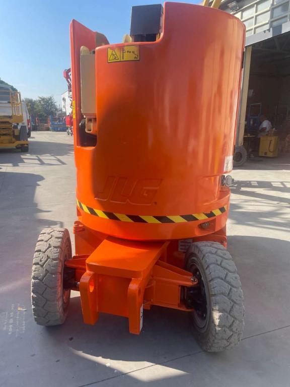 JLG E300AJP Photo 9