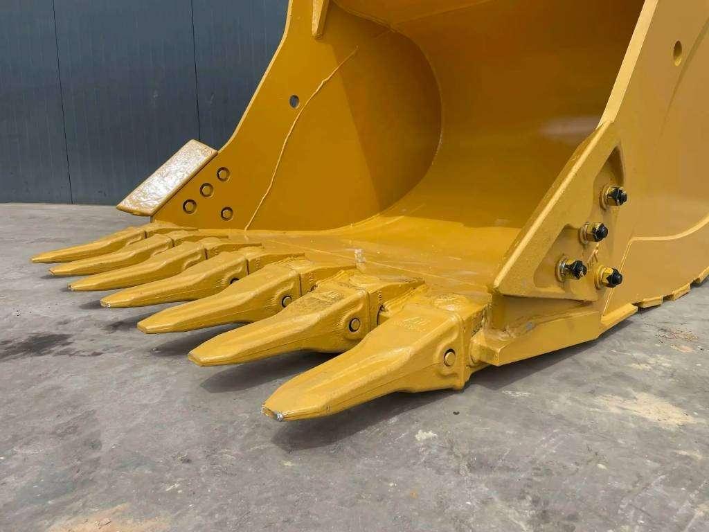 Caterpillar 350 TB Photo 20