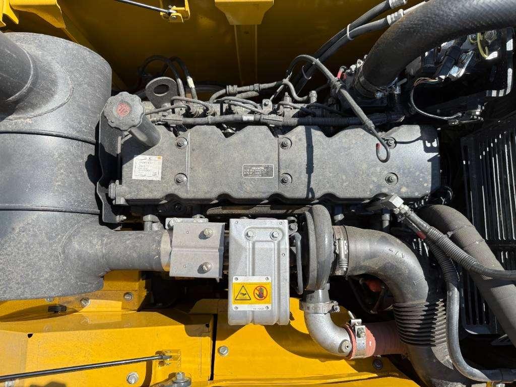 Komatsu PC210-10M0 *2025 Model* - Unused / Hammer Lines Photo 27