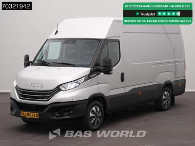 Iveco Daily 35S21 3.0L Automaat L2H2 3,5t Trekhaak 210PK ACC LED Navi Airco Camera Stoelverwamring Euro6 sold by BAS World B.V.