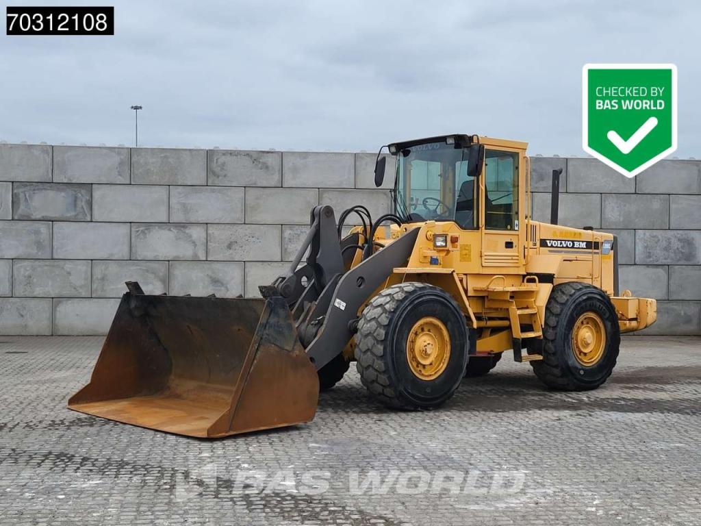 Volvo L90 C Photo 1