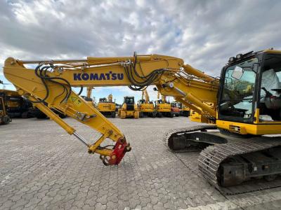 Komatsu PC210NLC-11EO sold by Varini Srl