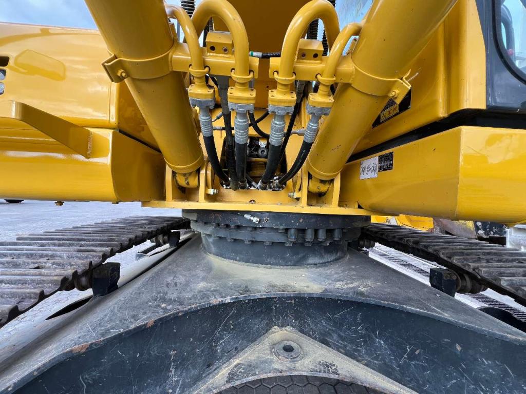 Komatsu PC210NLC-11EO Photo 24