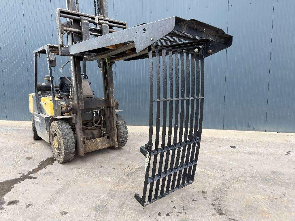 Caterpillar 313E / 320F / 323E / 325F / 329E/ 330F / 336E / 34 Photo 1