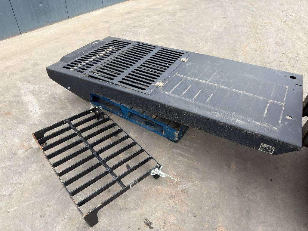 Caterpillar 313E / 320F / 323E / 325F / 329E/ 330F / 336E / 34 Photo 10