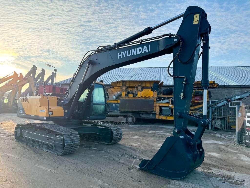 Hyundai R215 Excellent Condition / Low Hours Photo 6
