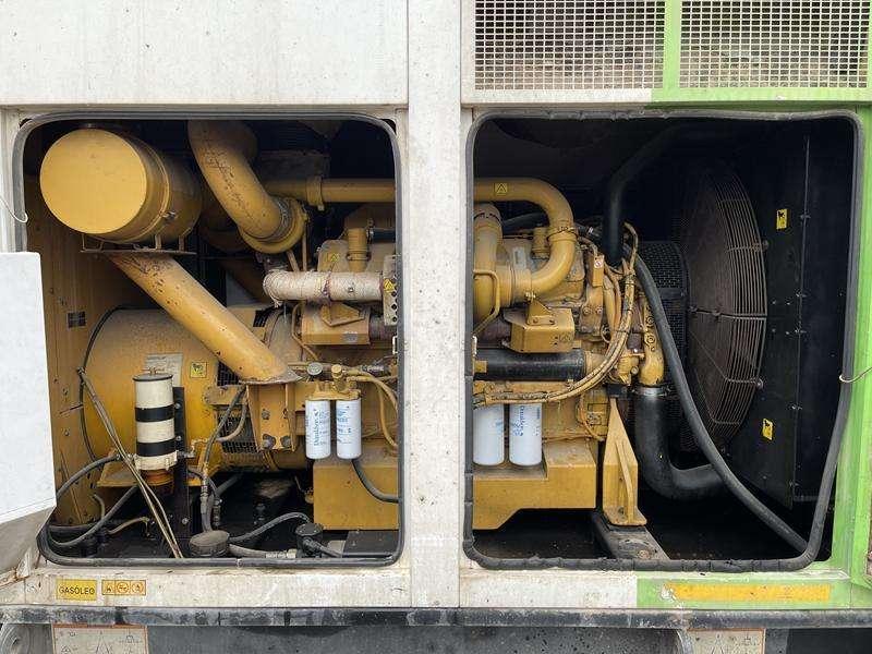 Caterpillar 900 F Photo 3