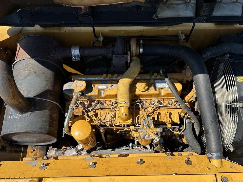 Caterpillar 319C Photo 12