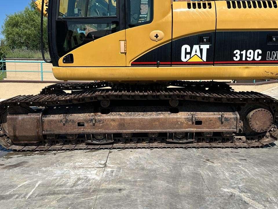 Caterpillar 319C Photo 8