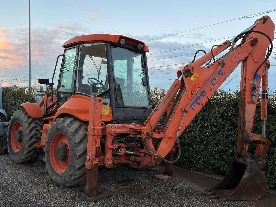 Fiat Hitachi FB200/2 4WS (4 ruote sterzanti) Photo 3