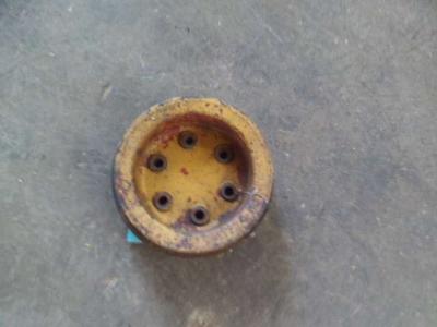 Pulley for Fiat Allis FE18 - MOTORE FIAT 8065.04 - N. 4758239 sold by OLM 90 Srl