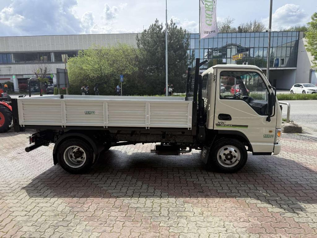 Durso JAC 65 HFC 1035 Photo 12