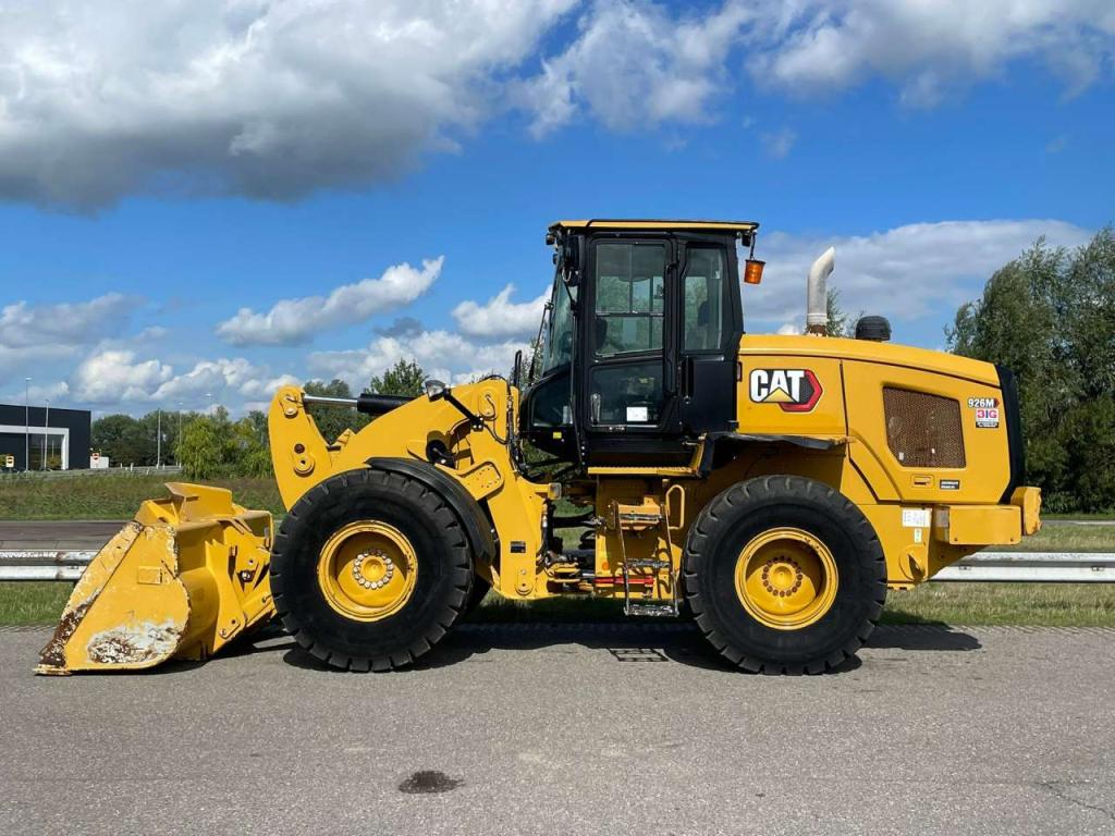 Caterpillar 926M Photo 1