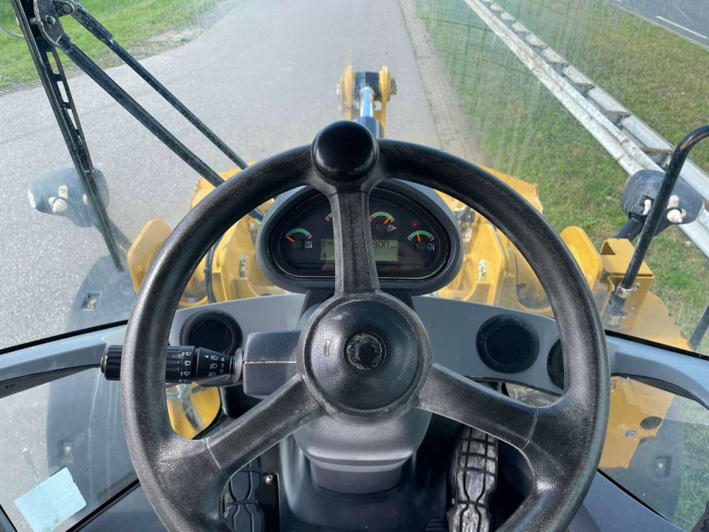 Caterpillar 926M Photo 17
