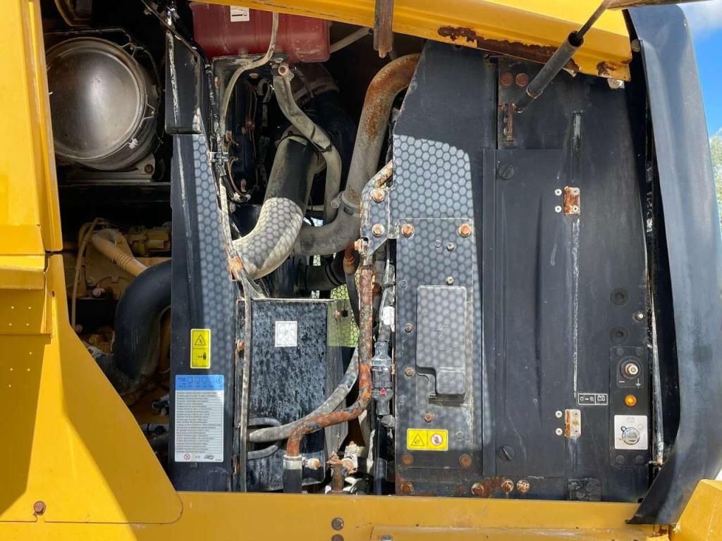 Caterpillar 926M Photo 22